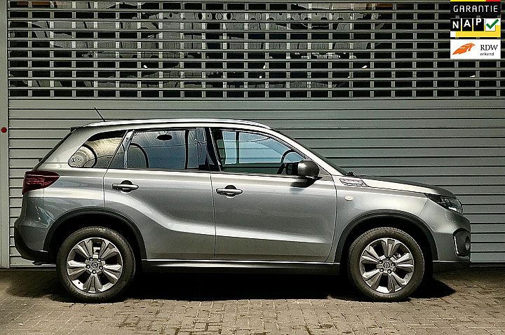 Suzuki Vitara 1.4 Boosterjet Select Smart Hybrid